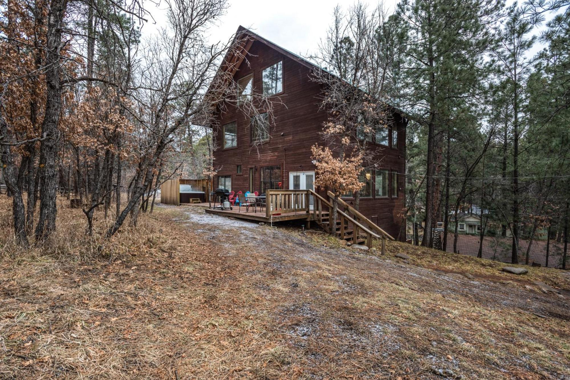 Upper Canyon Inn & Cabins Ruidoso Exterior photo