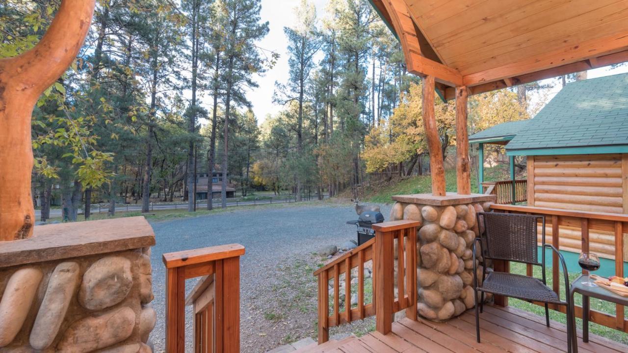 Upper Canyon Inn & Cabins Ruidoso Exterior photo