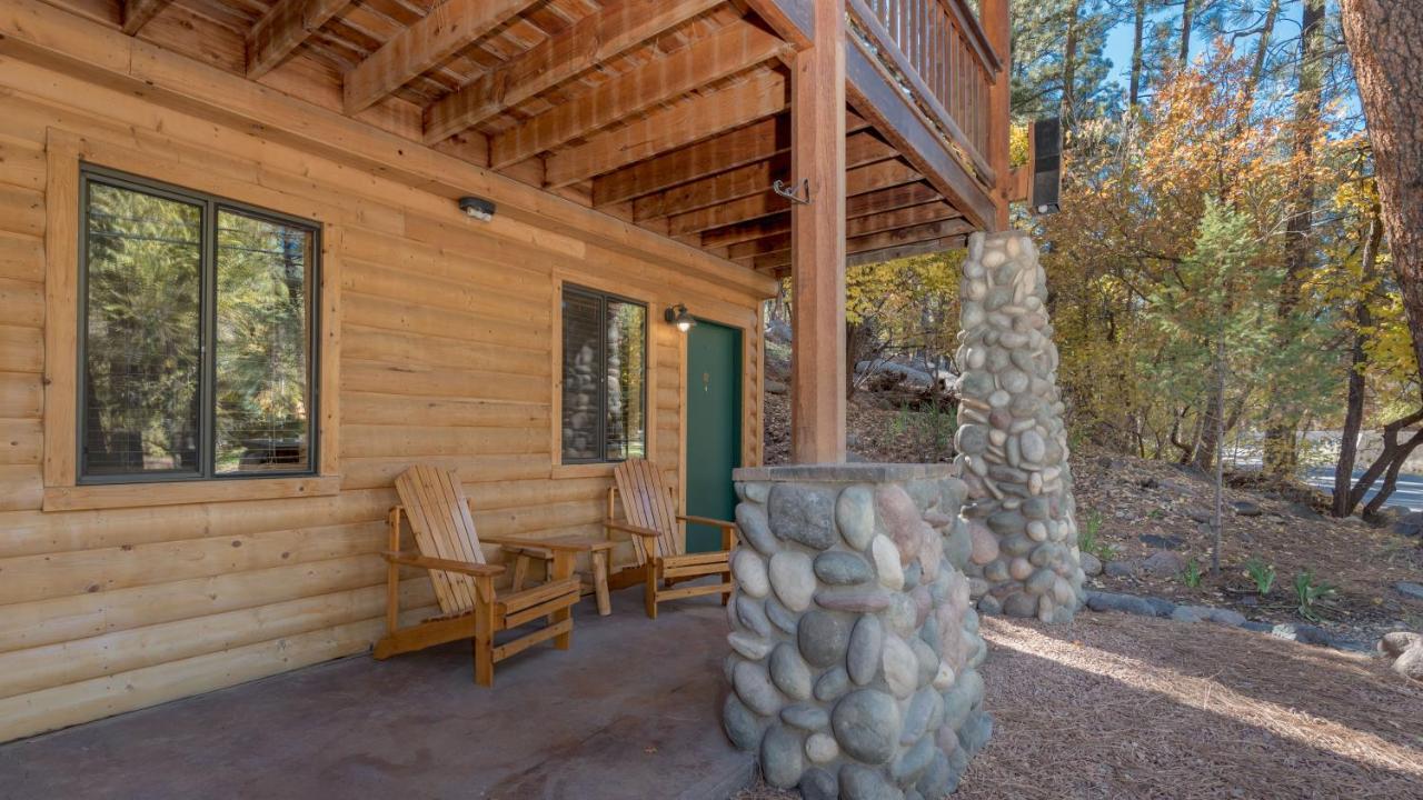 Upper Canyon Inn & Cabins Ruidoso Exterior photo
