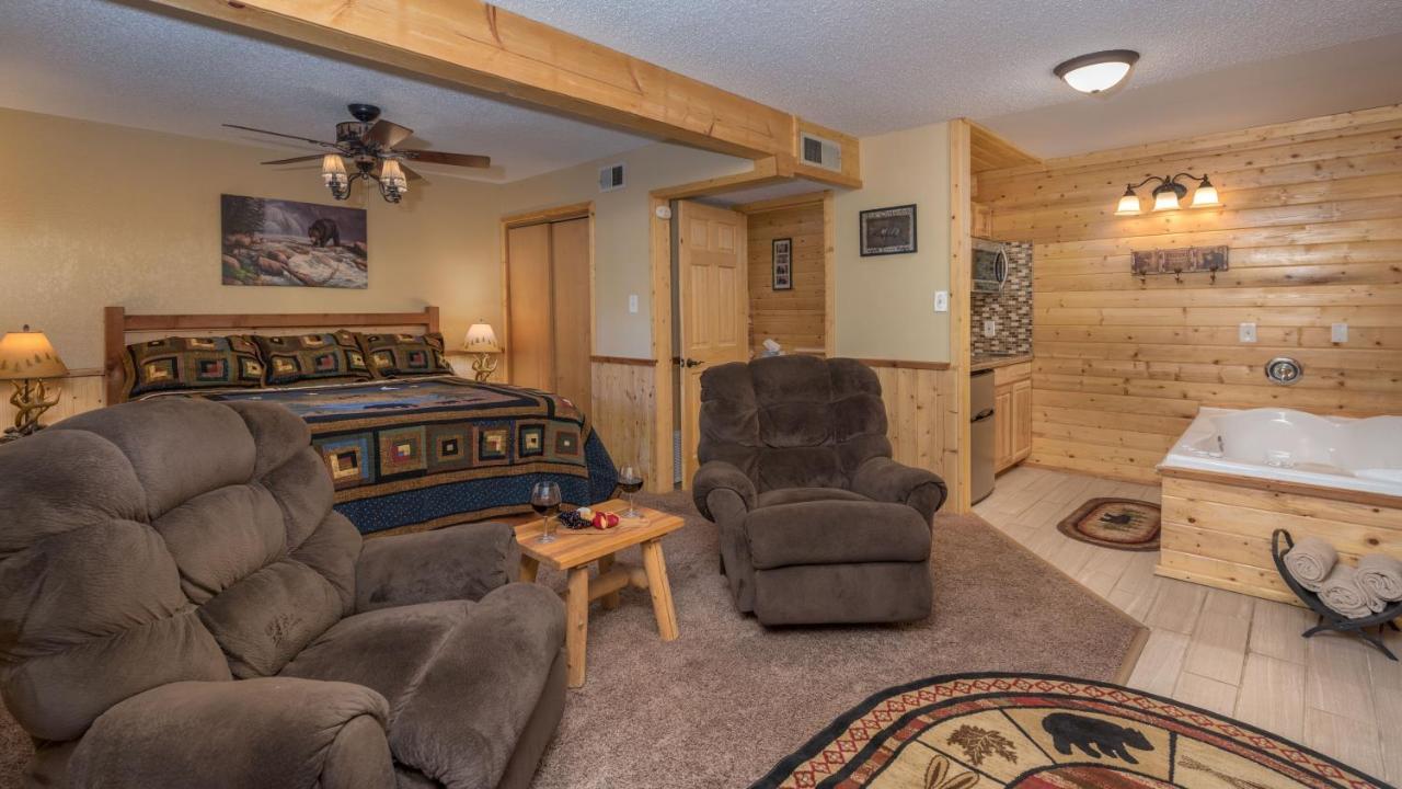 Upper Canyon Inn & Cabins Ruidoso Exterior photo